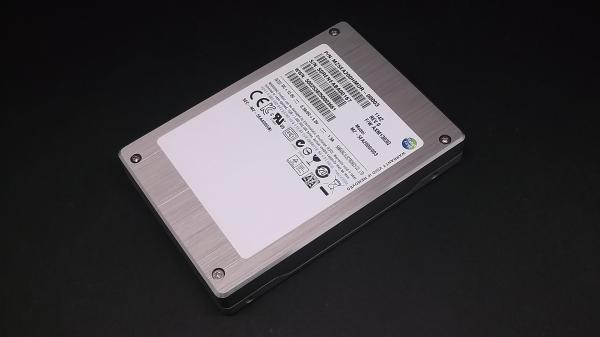 Samsung MZ5EA200HMDR-00003