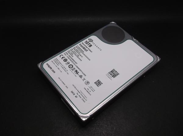 Seagate ST10000VN0004