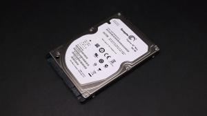 ST9320328CS